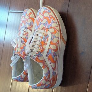 Women's platform sneakers, vans